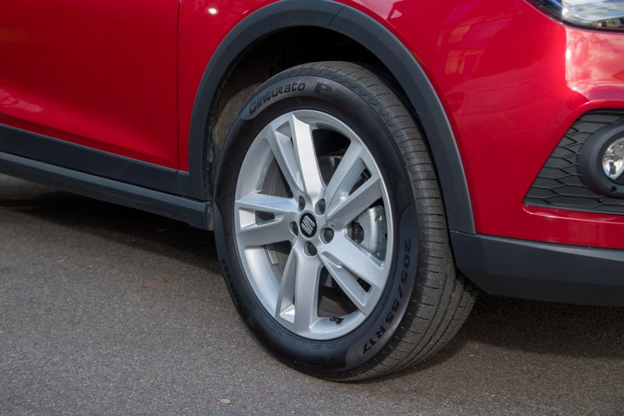 Колеса Seat Arona FR 2017 года  (UK) (фото 37 из 40)